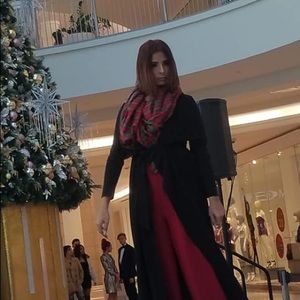 Meet your Posher, Farina